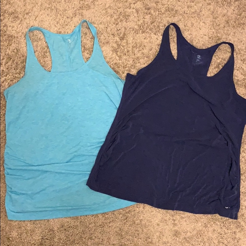 Bundle of 2 GAP maternity workout tanks